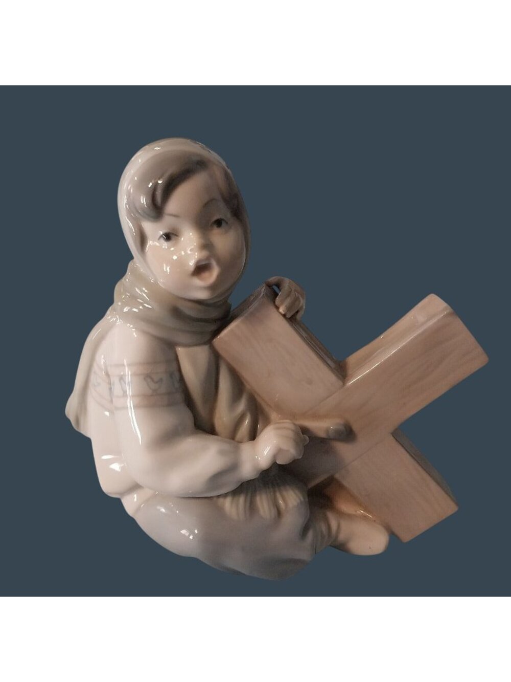 Lladro Child Playing Marraca Figurine Hard To Find Old Mark Vintage
